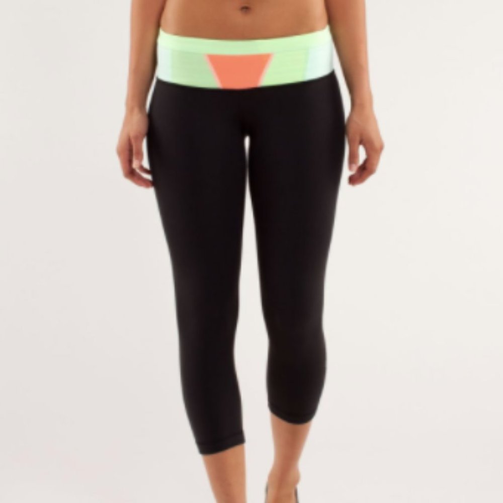 Cropped Lululemon Wunder Under leggings